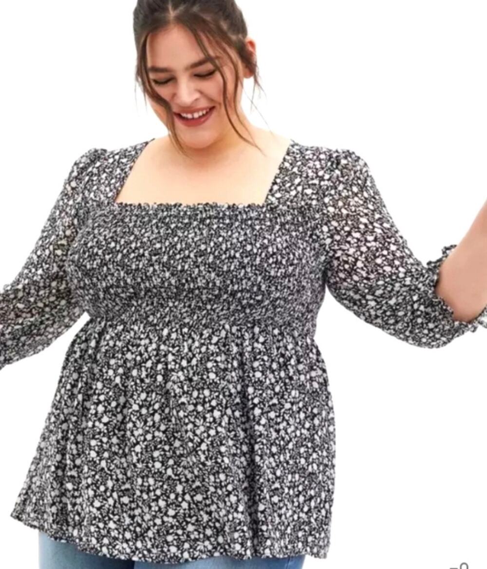 Torrid Floral Babydoll Chiffon Smocked Top Plus 3X Black White Cottagecore